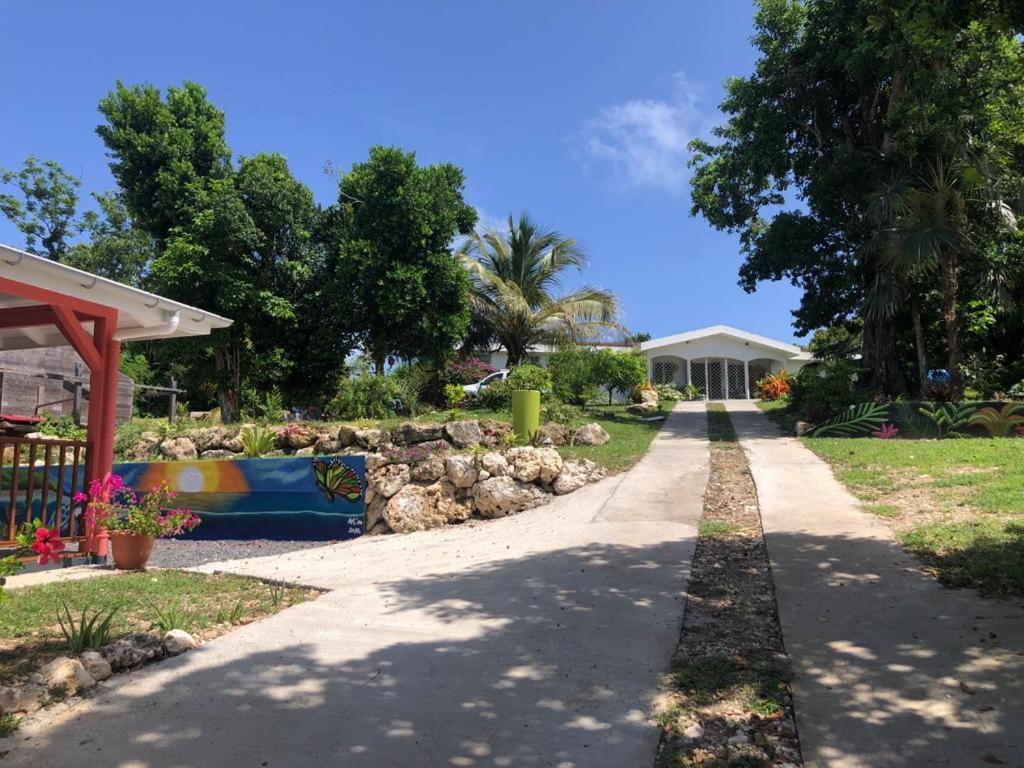 Jardin Des Anges-Bungalows Creoles Et Studio Le Moule Luaran gambar